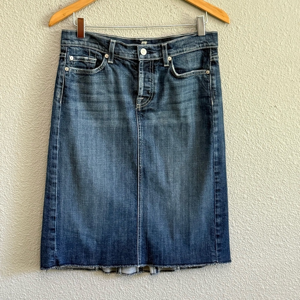 7 For‎ All Mankind Studded Skirt Size 27 EUC